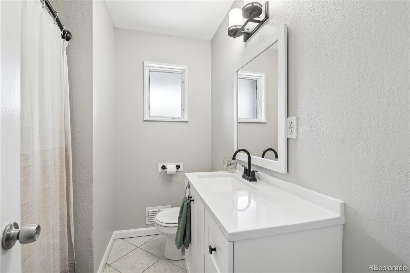 MLS Image #18 for 3179 s university boulevard,englewood, Colorado