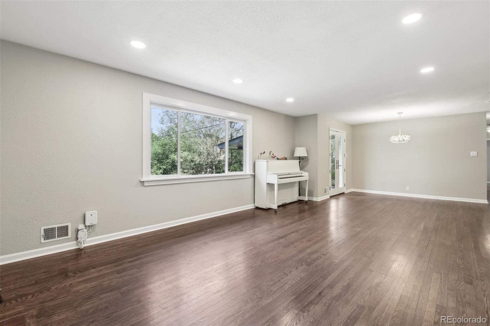 MLS Image #7 for 3179 s university boulevard,englewood, Colorado