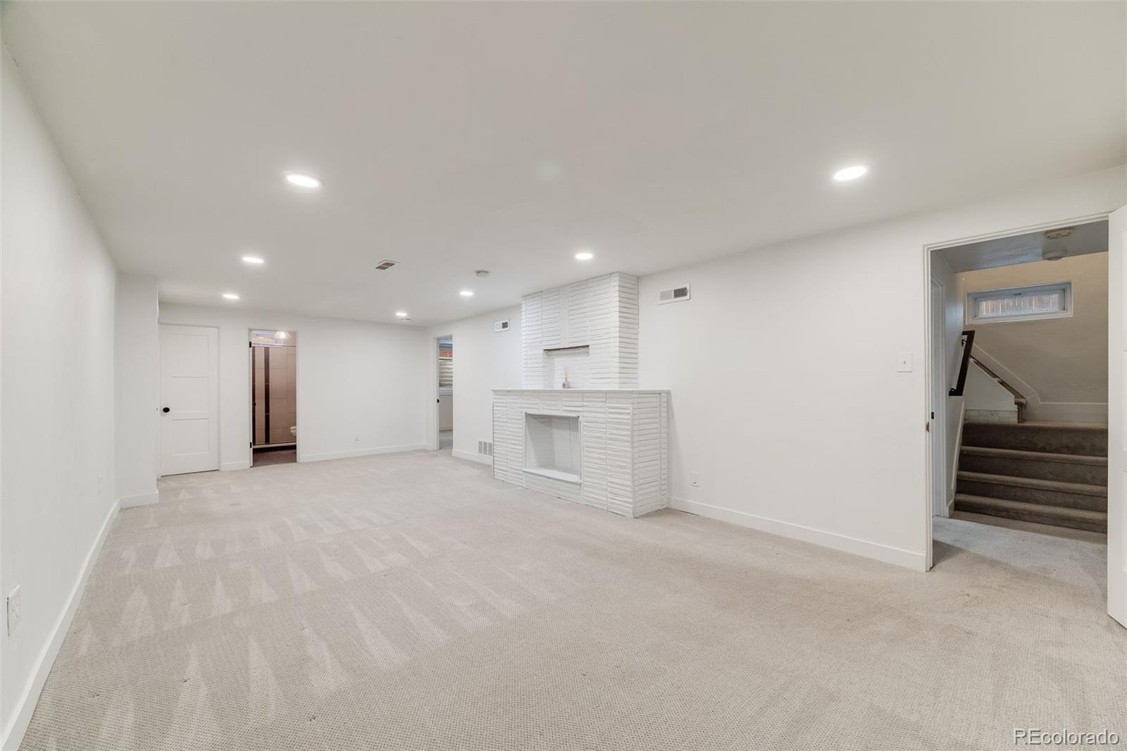 MLS Image #18 for 2090  irving street,denver, Colorado