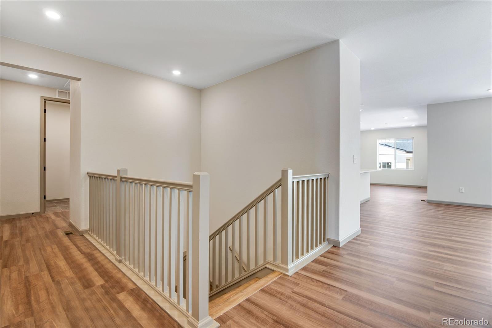 MLS Image #11 for 24593 e 34th avenue,aurora, Colorado