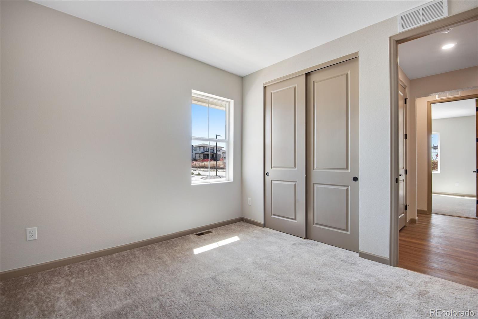 MLS Image #12 for 24593 e 34th avenue,aurora, Colorado