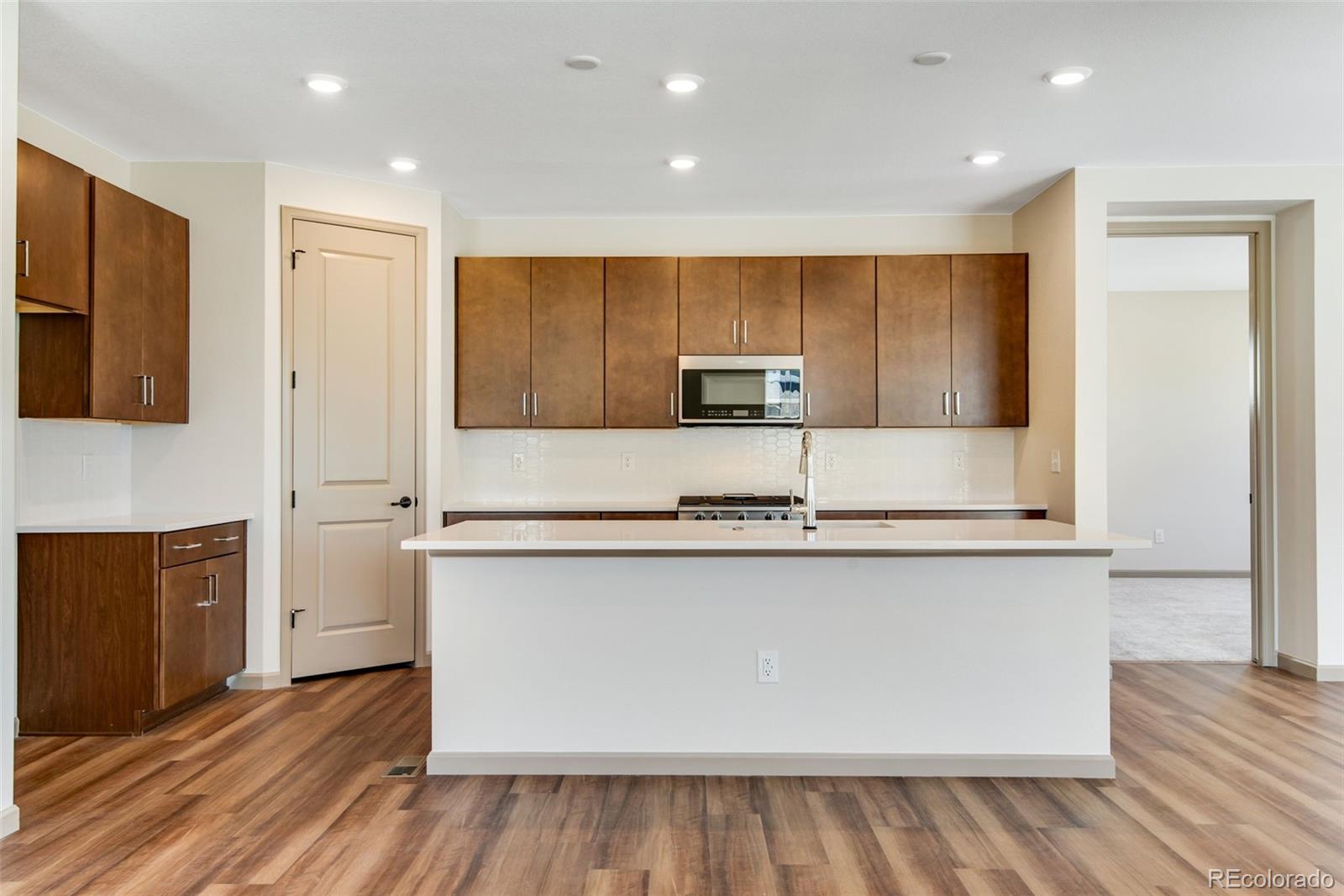 MLS Image #21 for 24593 e 34th avenue,aurora, Colorado