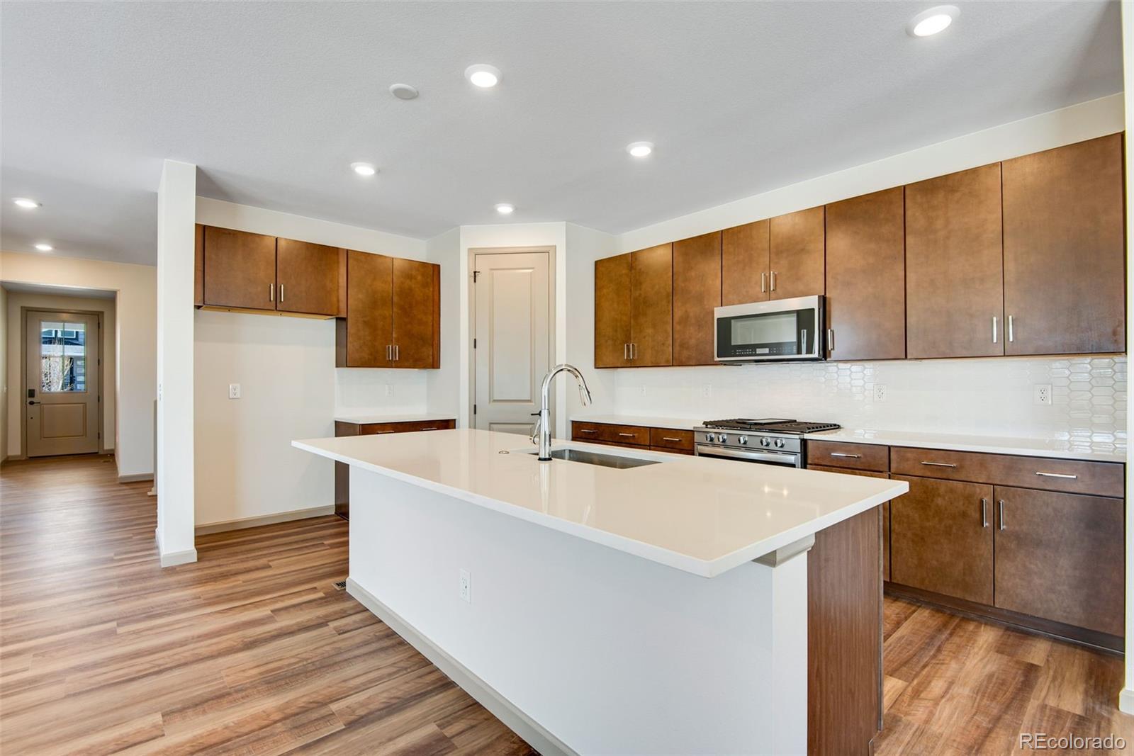 MLS Image #22 for 24593 e 34th avenue,aurora, Colorado