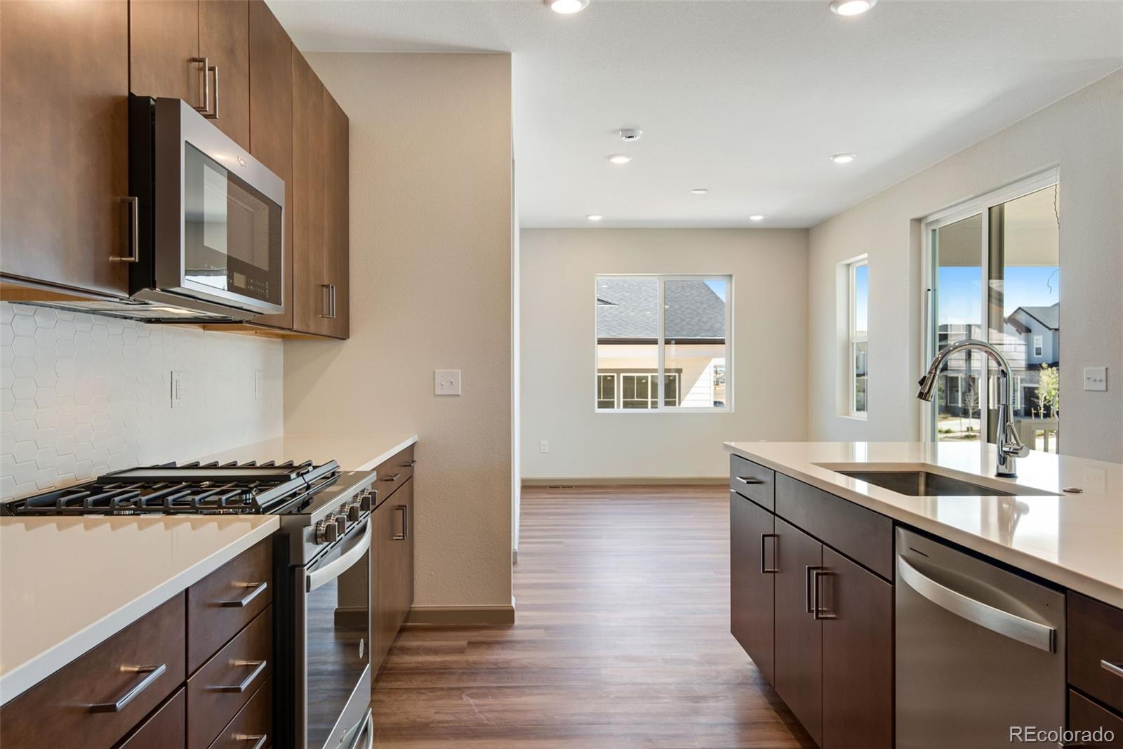 MLS Image #25 for 24593 e 34th avenue,aurora, Colorado