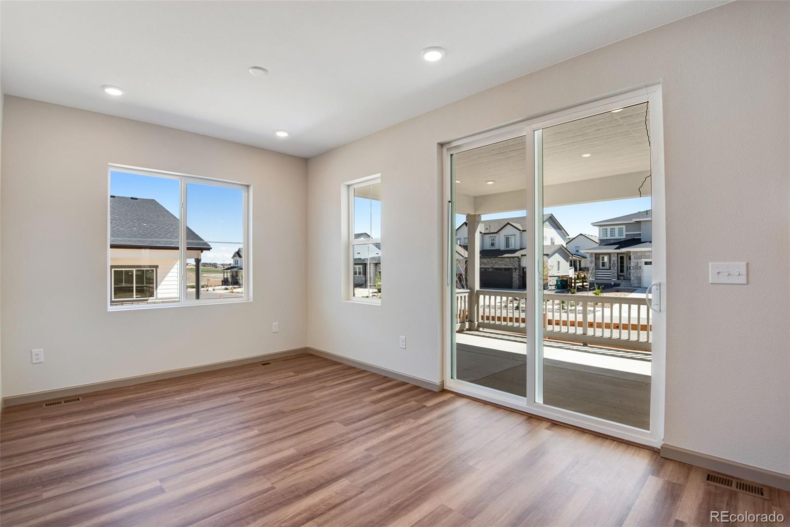 MLS Image #27 for 24593 e 34th avenue,aurora, Colorado