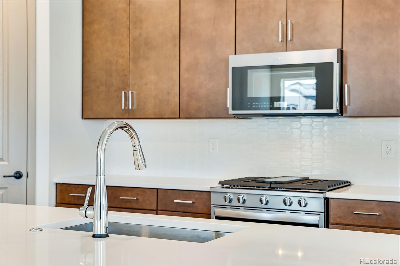 MLS Image #31 for 24593 e 34th avenue,aurora, Colorado