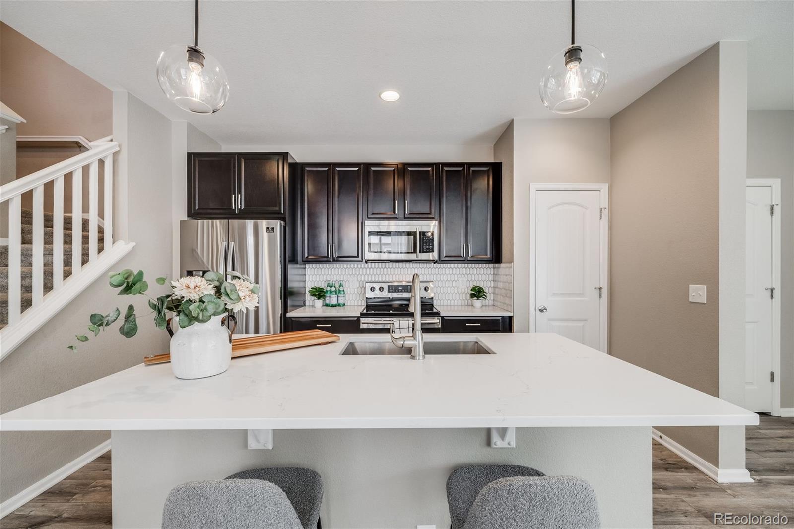 MLS Image #13 for 2820  macon way,denver, Colorado