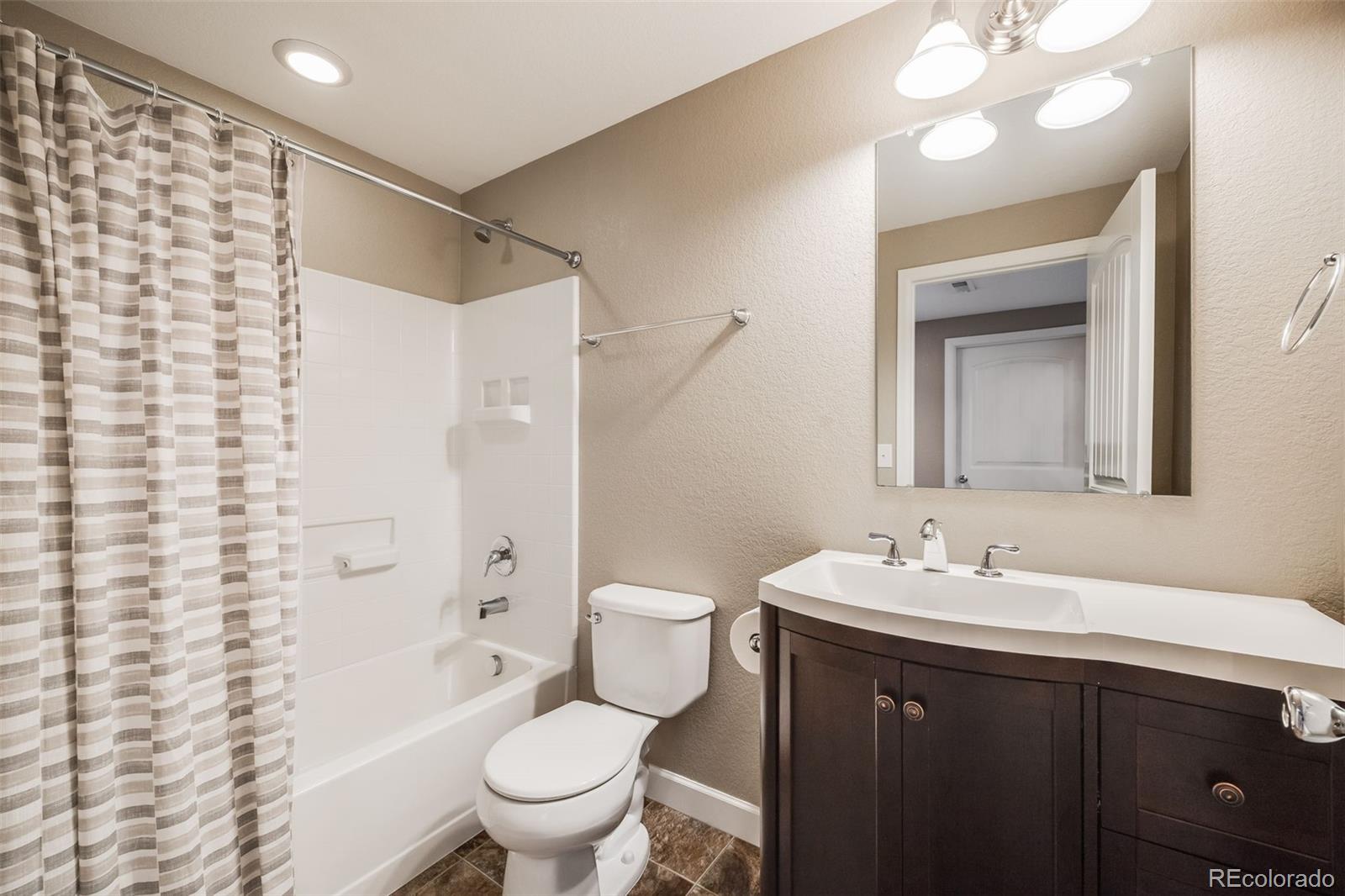 MLS Image #31 for 2820  macon way,denver, Colorado