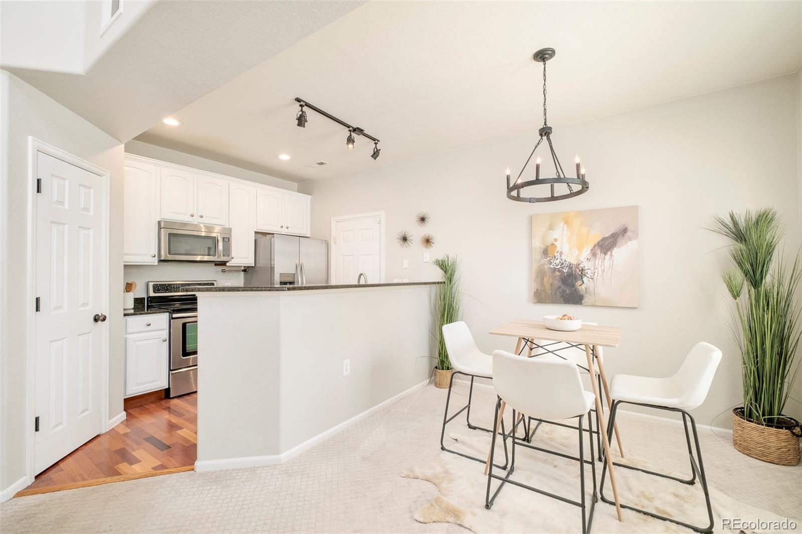 MLS Image #11 for 7777 e 23rd avenue,denver, Colorado