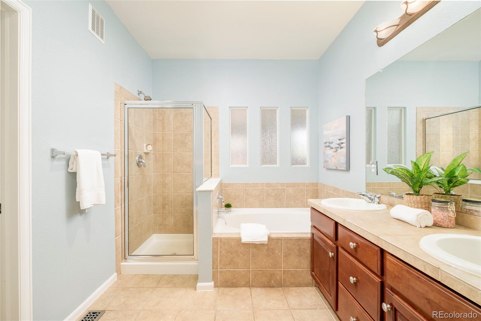 MLS Image #24 for 7777 e 23rd avenue,denver, Colorado
