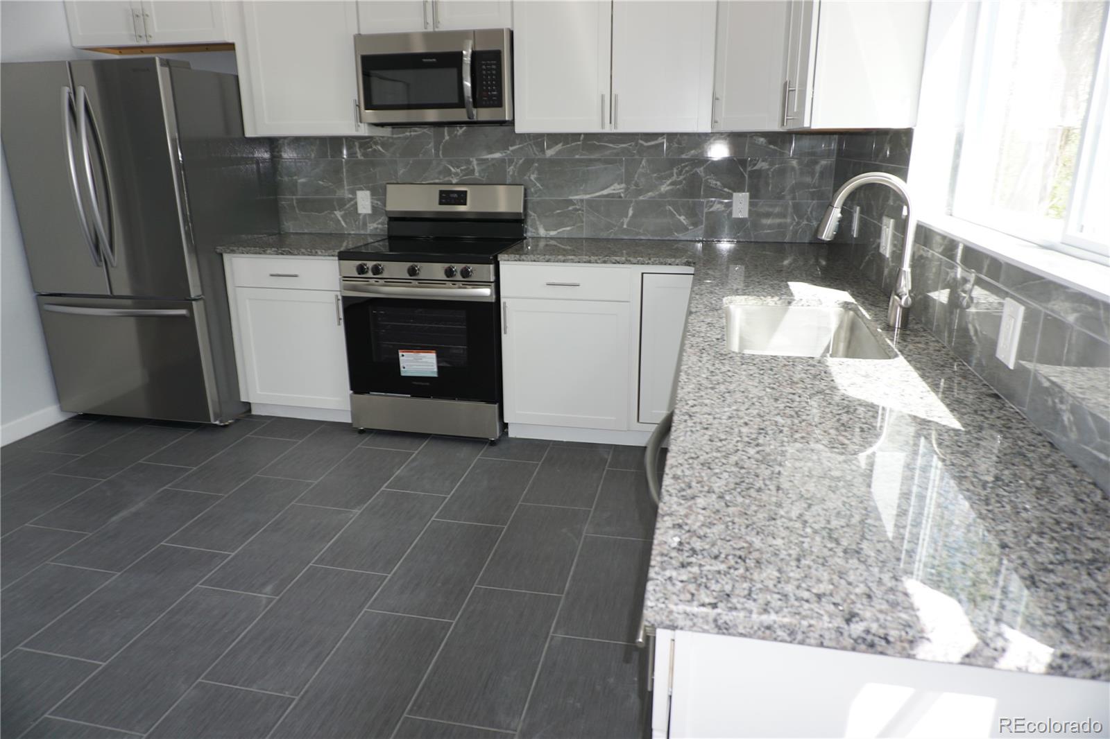 MLS Image #7 for 8832  lipan street,thornton, Colorado