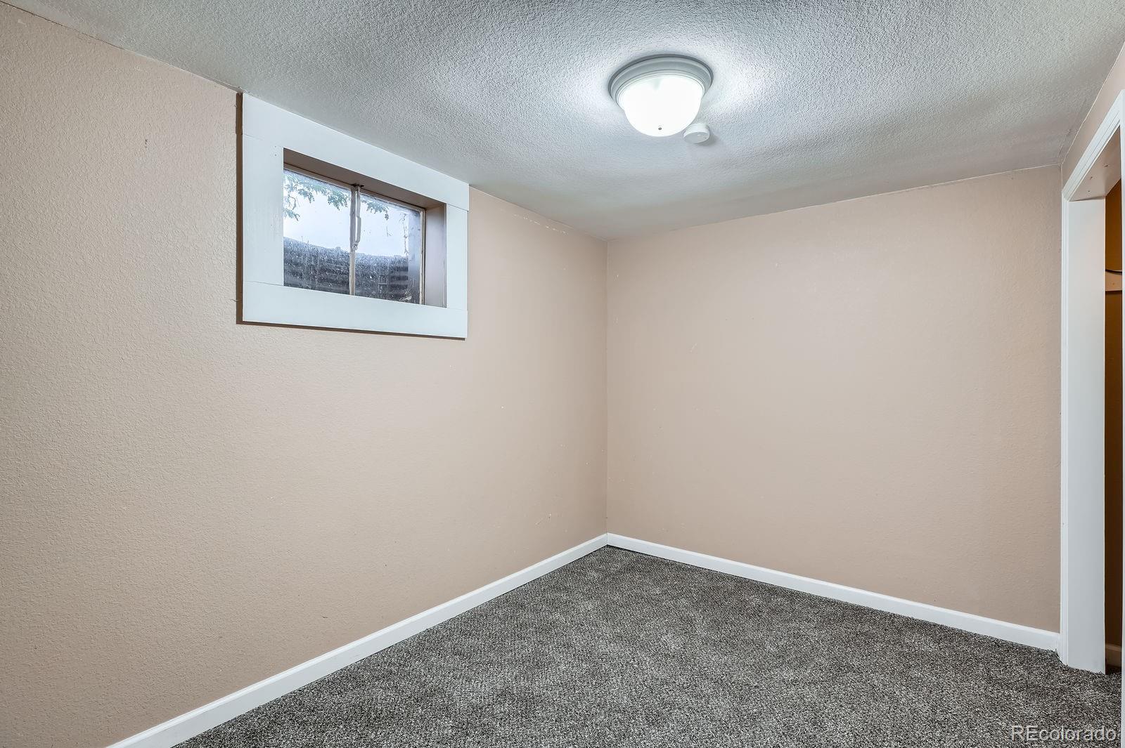 MLS Image #13 for 921  dakin street,denver, Colorado