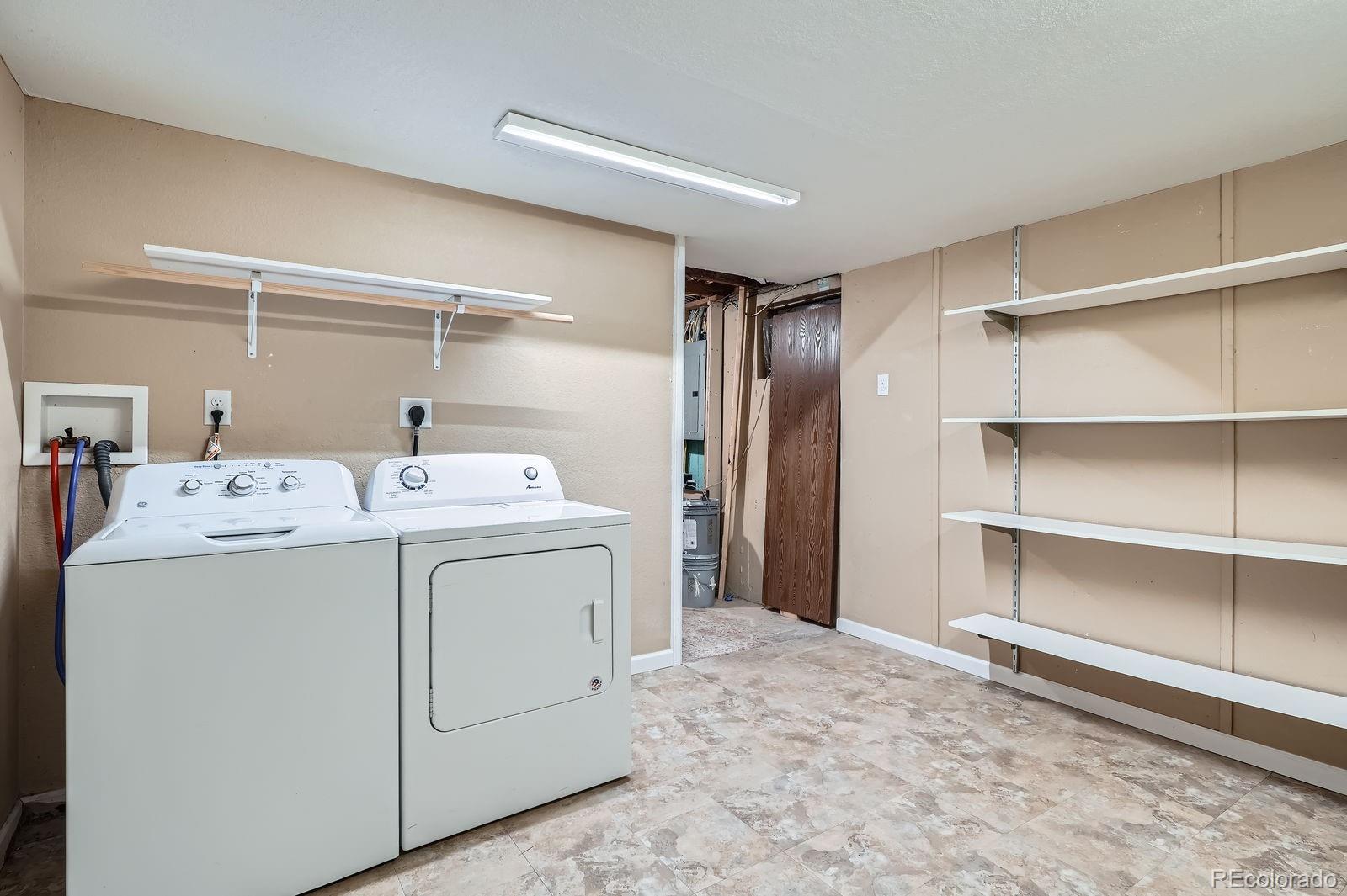 MLS Image #15 for 921  dakin street,denver, Colorado