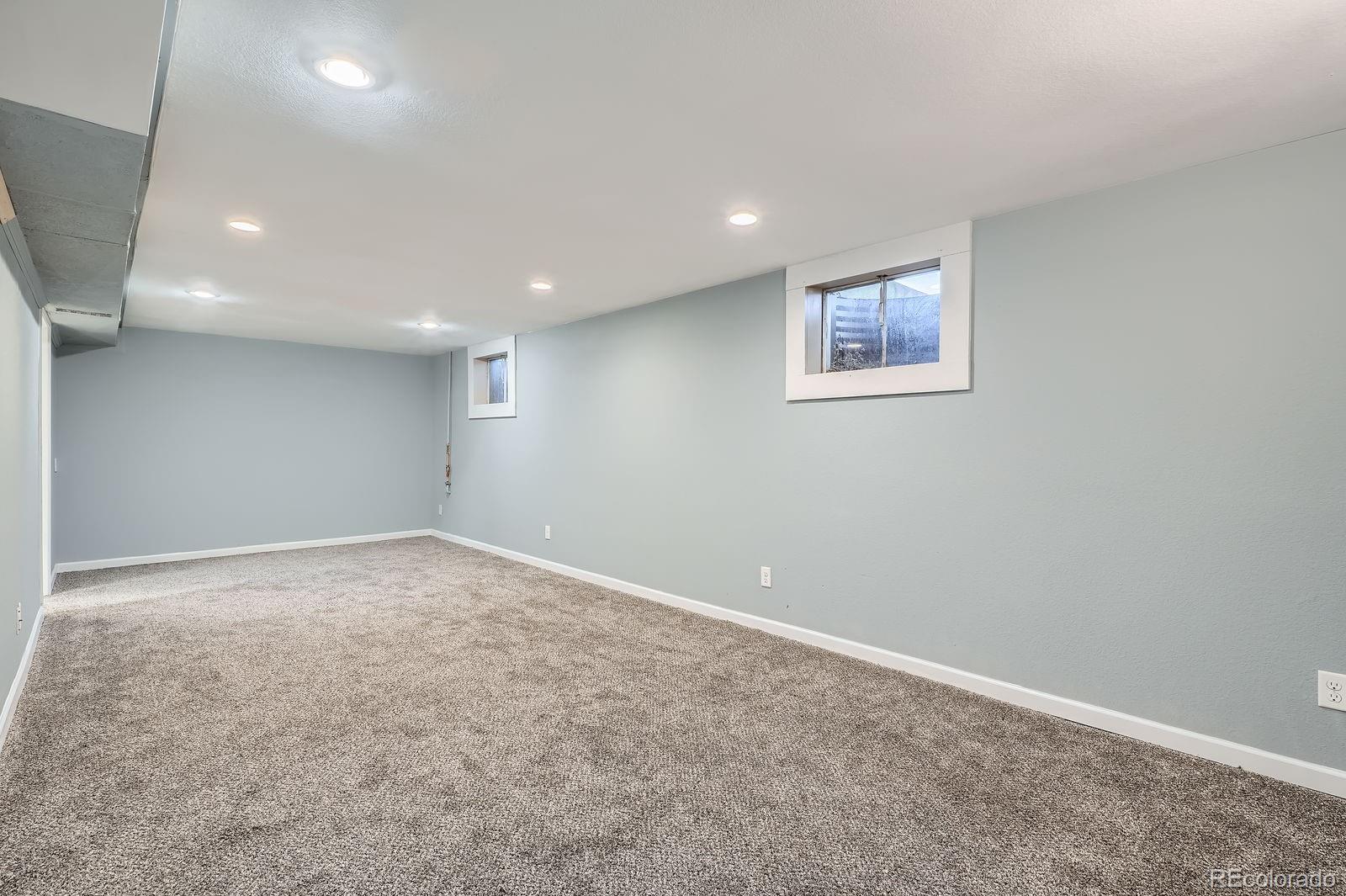 MLS Image #17 for 921  dakin street,denver, Colorado