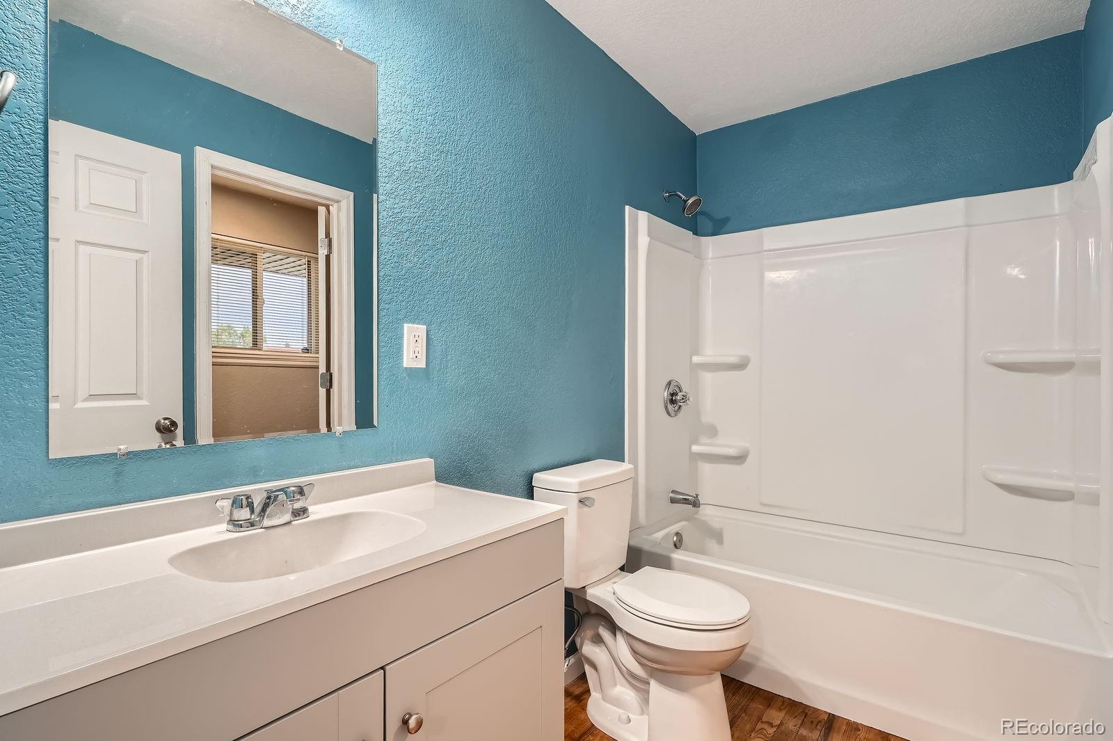 MLS Image #9 for 921  dakin street,denver, Colorado