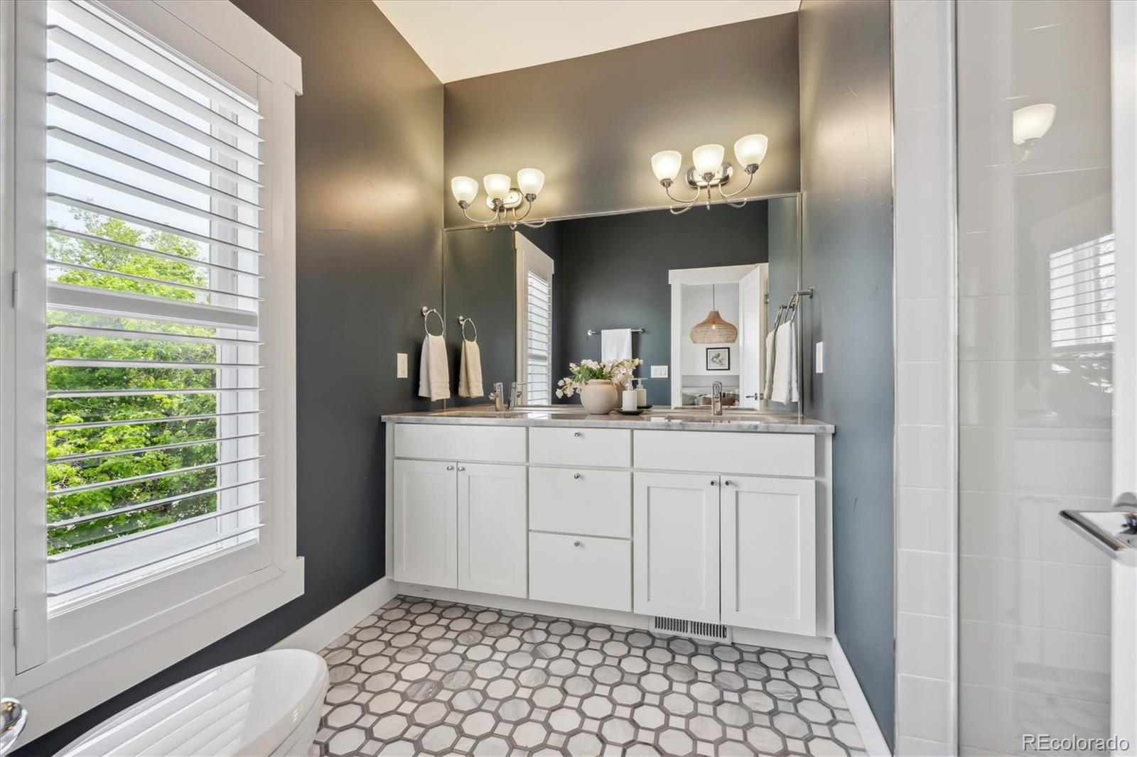 MLS Image #15 for 1016  31st street,denver, Colorado
