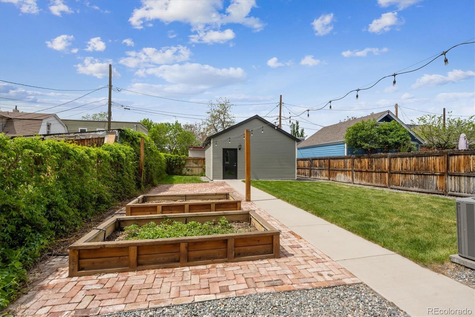 MLS Image #22 for 1016  31st street,denver, Colorado