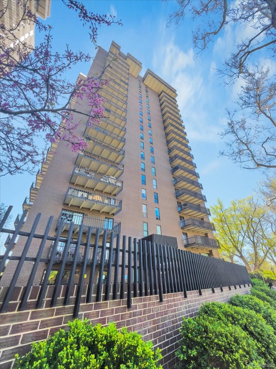 MLS Image #22 for 480 s marion parkway,denver, Colorado
