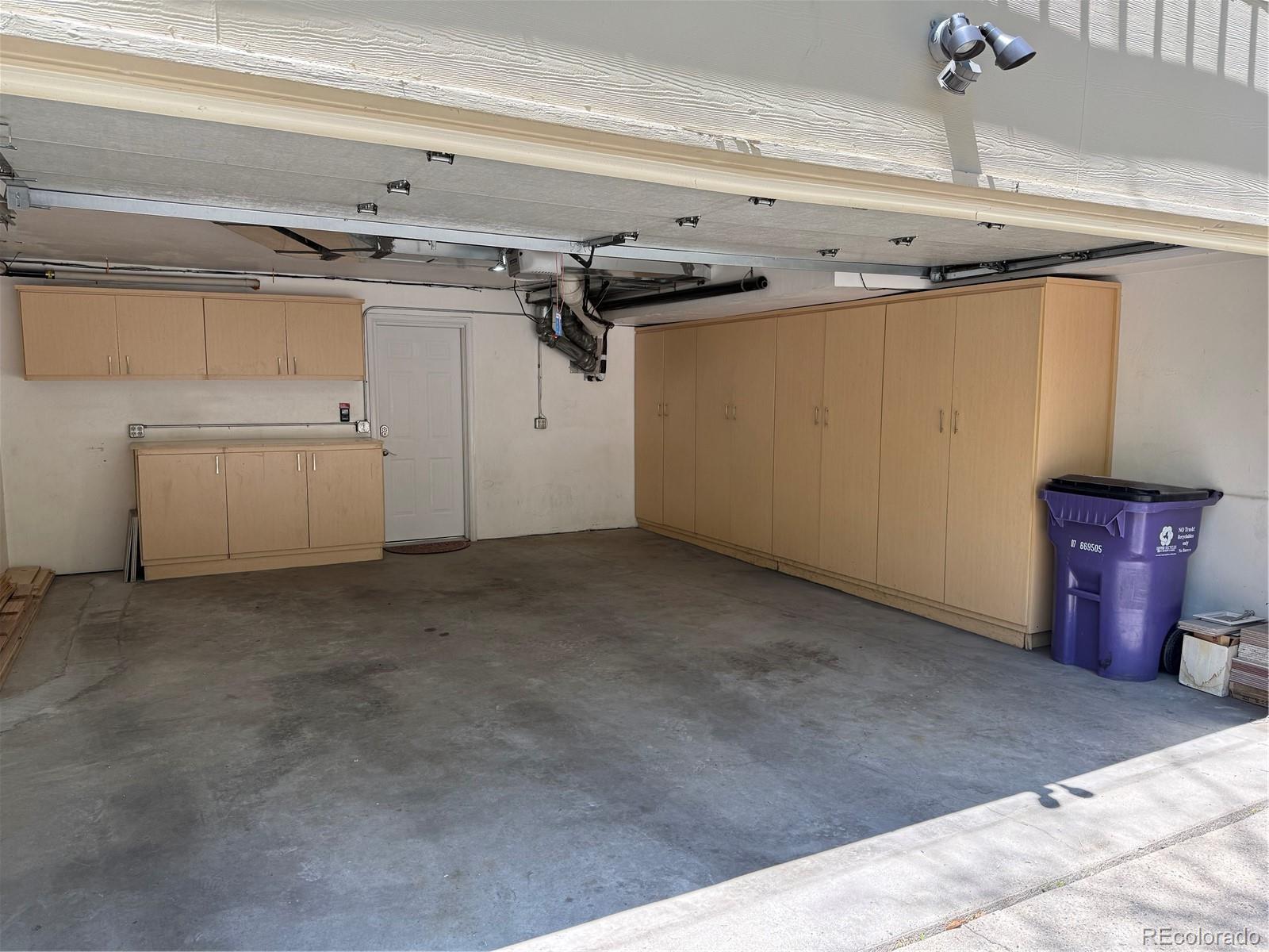 MLS Image #13 for 935 n pennsylvania street,denver, Colorado