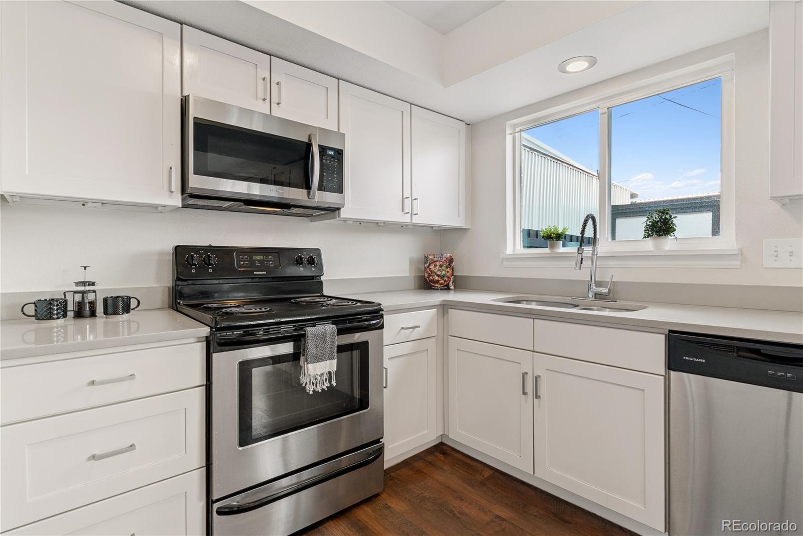 MLS Image #10 for 12708 w virginia avenue,lakewood, Colorado