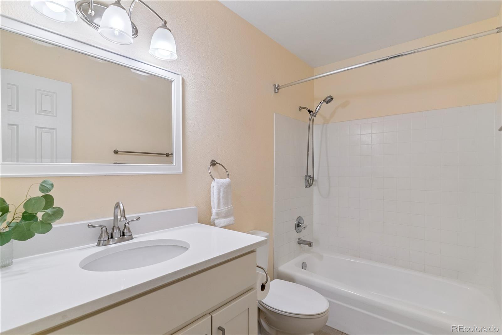 MLS Image #18 for 12708 w virginia avenue,lakewood, Colorado