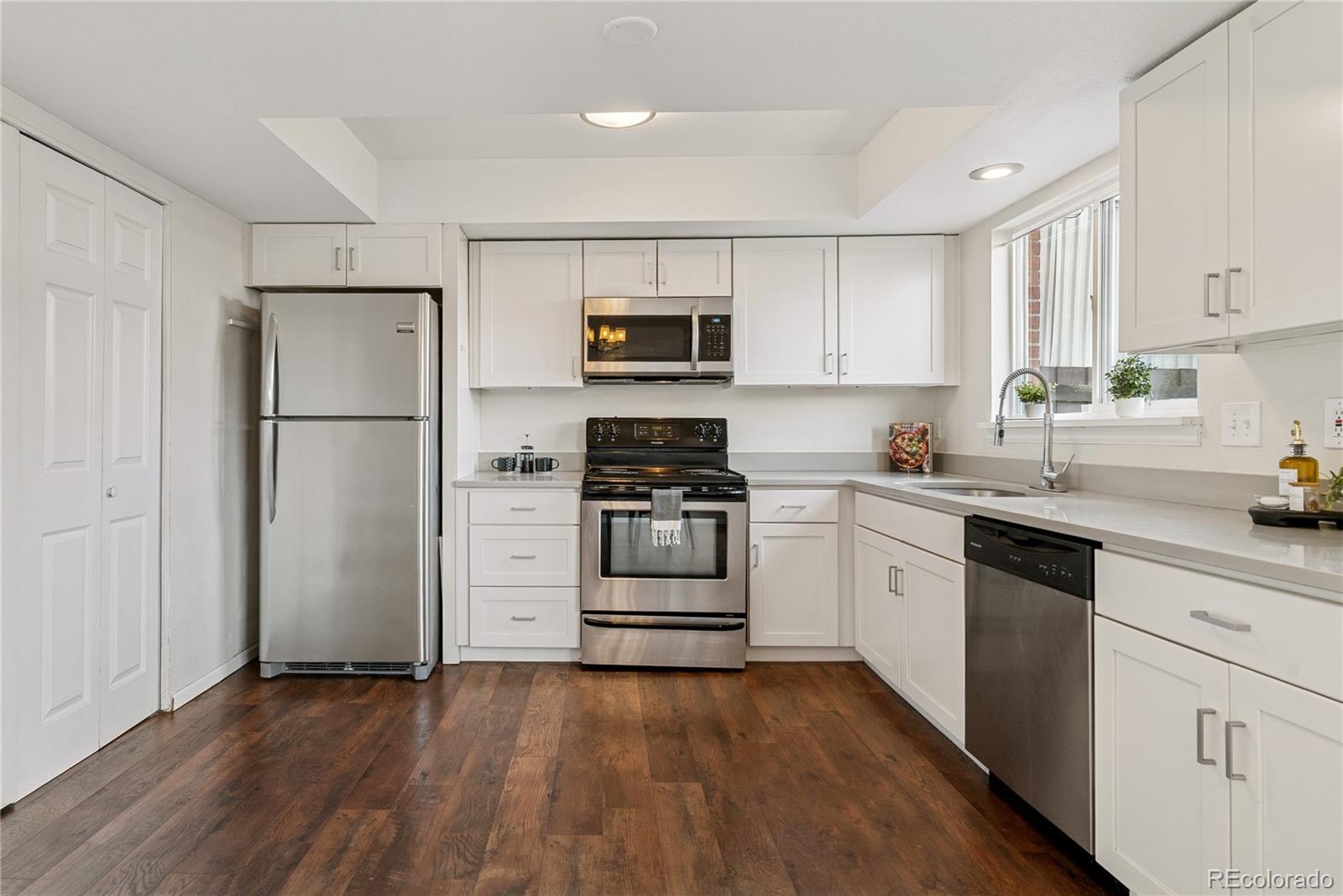 MLS Image #9 for 12708 w virginia avenue,lakewood, Colorado