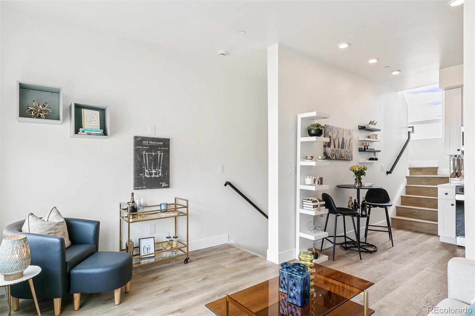 MLS Image #10 for 5371 w 14th avenue,lakewood, Colorado