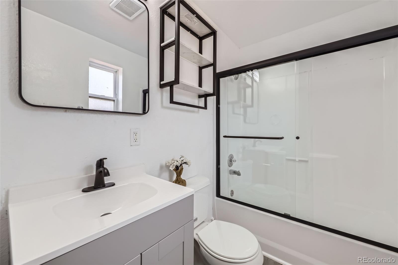 MLS Image #7 for 1537  xenia street,denver, Colorado