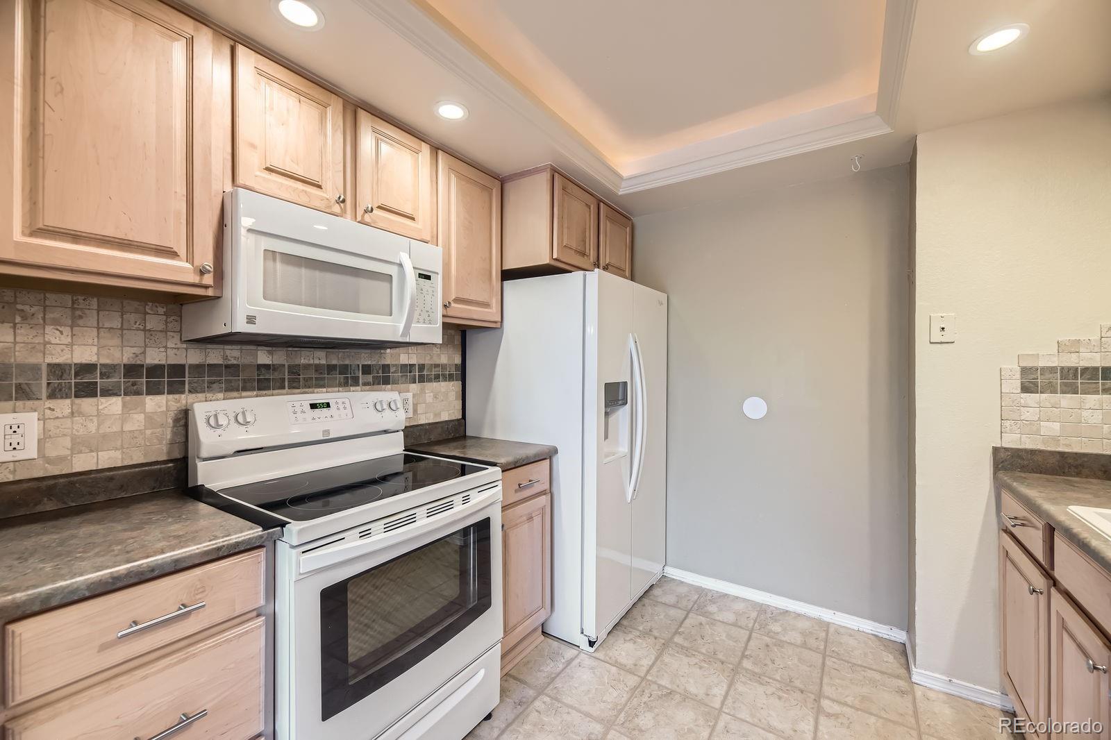 MLS Image #9 for 8208 s high court,centennial, Colorado