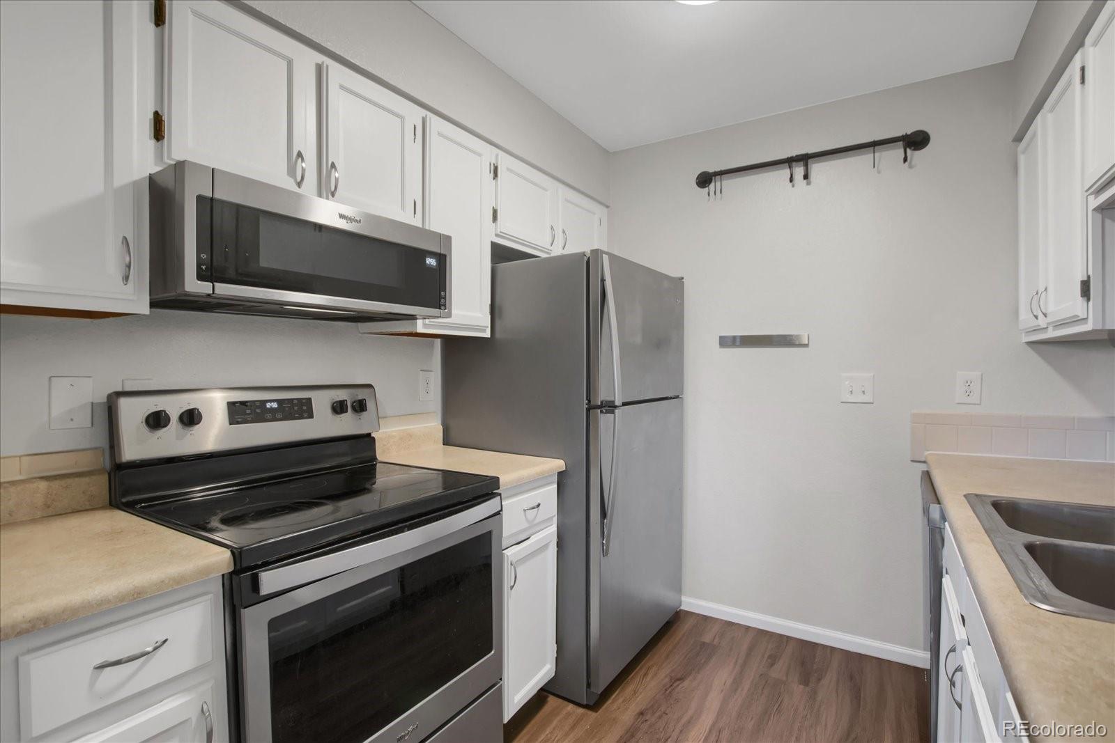 MLS Image #6 for 519  wright street,lakewood, Colorado