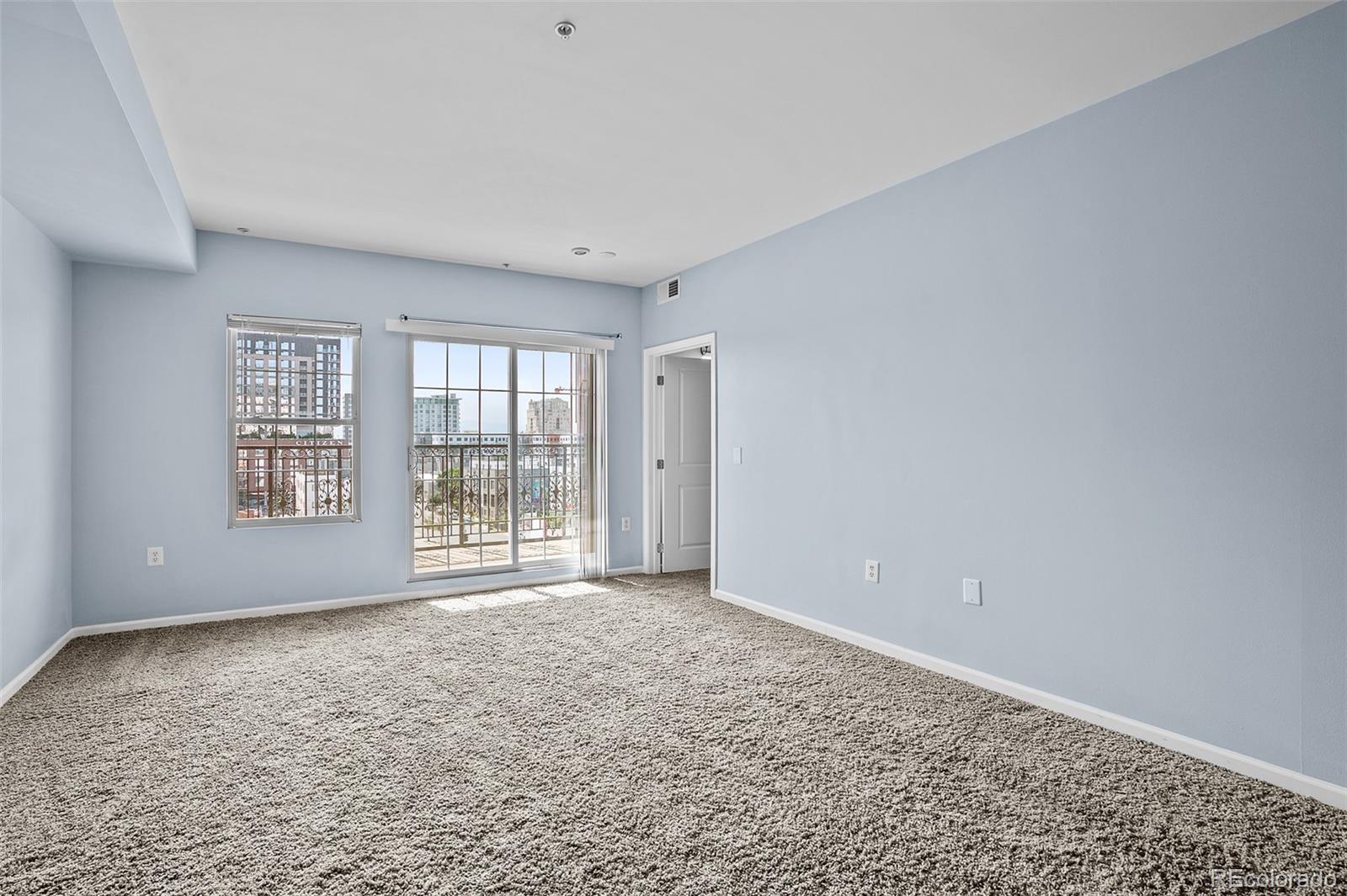 MLS Image #8 for 975 n lincoln street,denver, Colorado