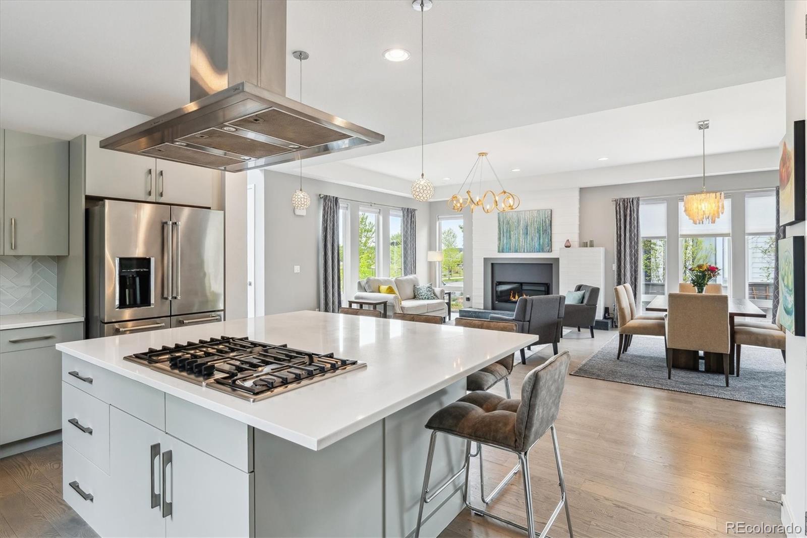 MLS Image #11 for 8565 e 50th drive,denver, Colorado