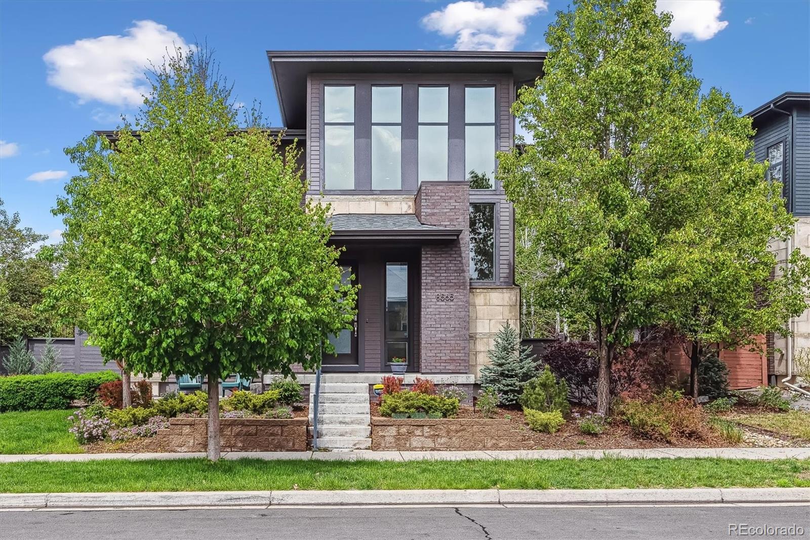 MLS Image #2 for 8565 e 50th drive,denver, Colorado