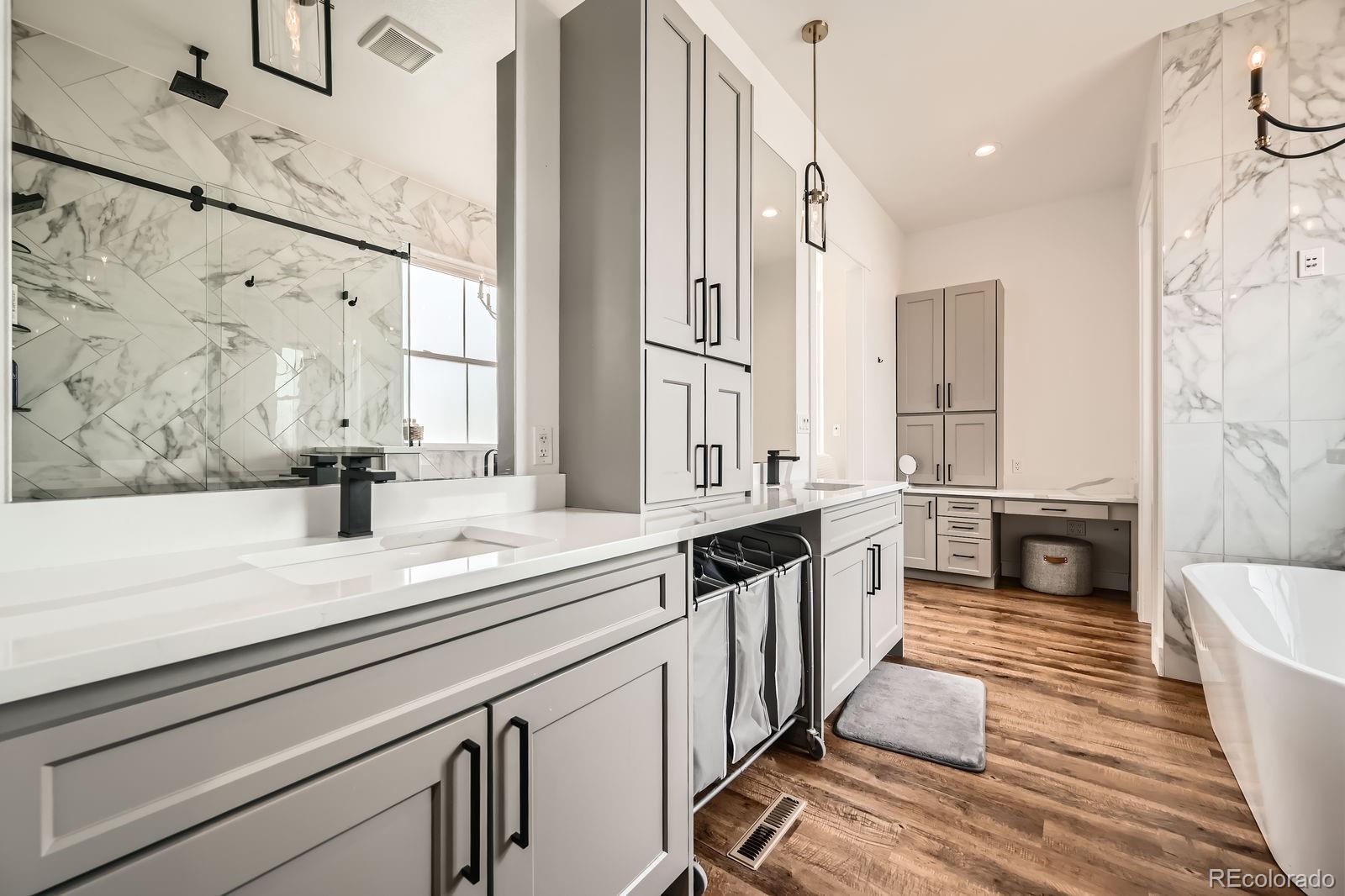 MLS Image #18 for 27927  hopi trail,loveland, Colorado
