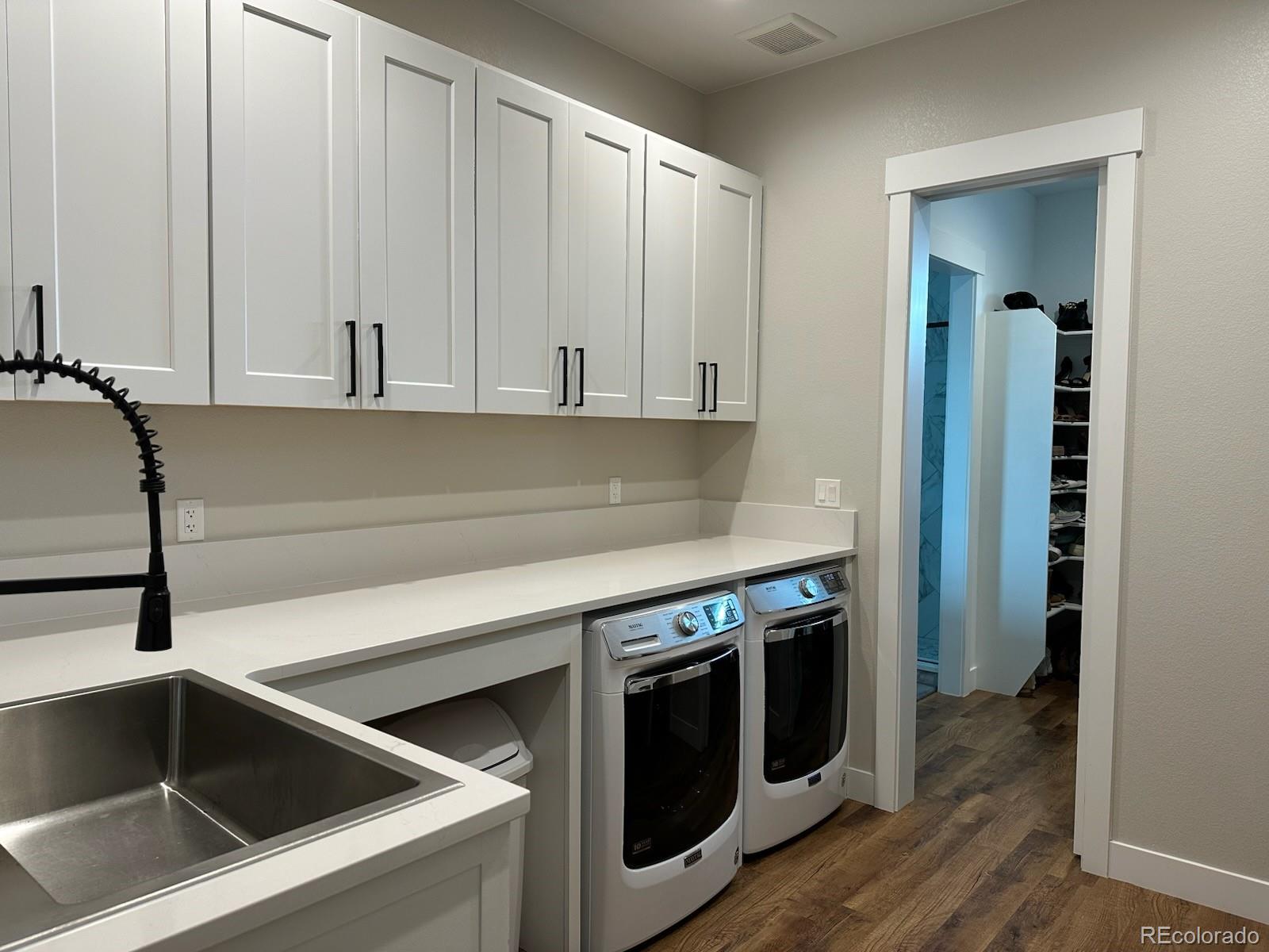 MLS Image #22 for 27927  hopi trail,loveland, Colorado