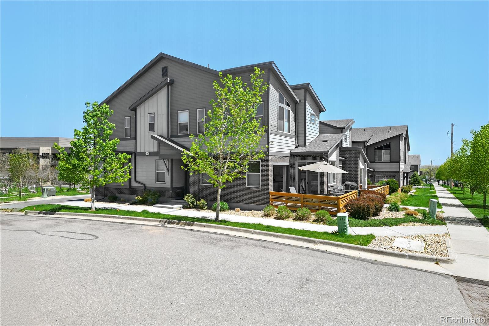 MLS Image #4 for 12497 w virginia avenue,lakewood, Colorado