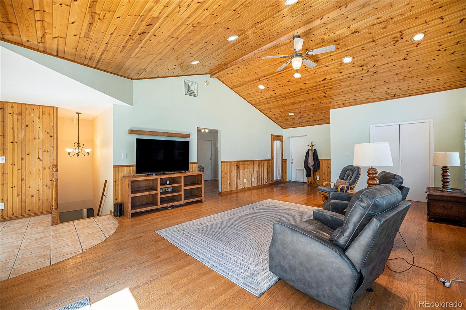 MLS Image #11 for 10490 w 78th avenue,arvada, Colorado