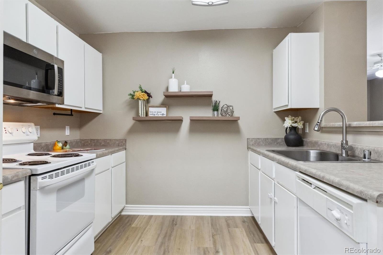 MLS Image #12 for 12914  ironstone way,parker, Colorado