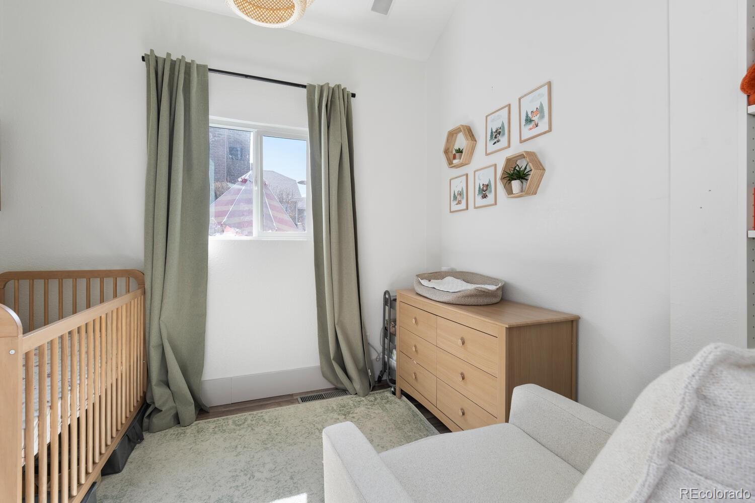 MLS Image #26 for 561  cook street,denver, Colorado