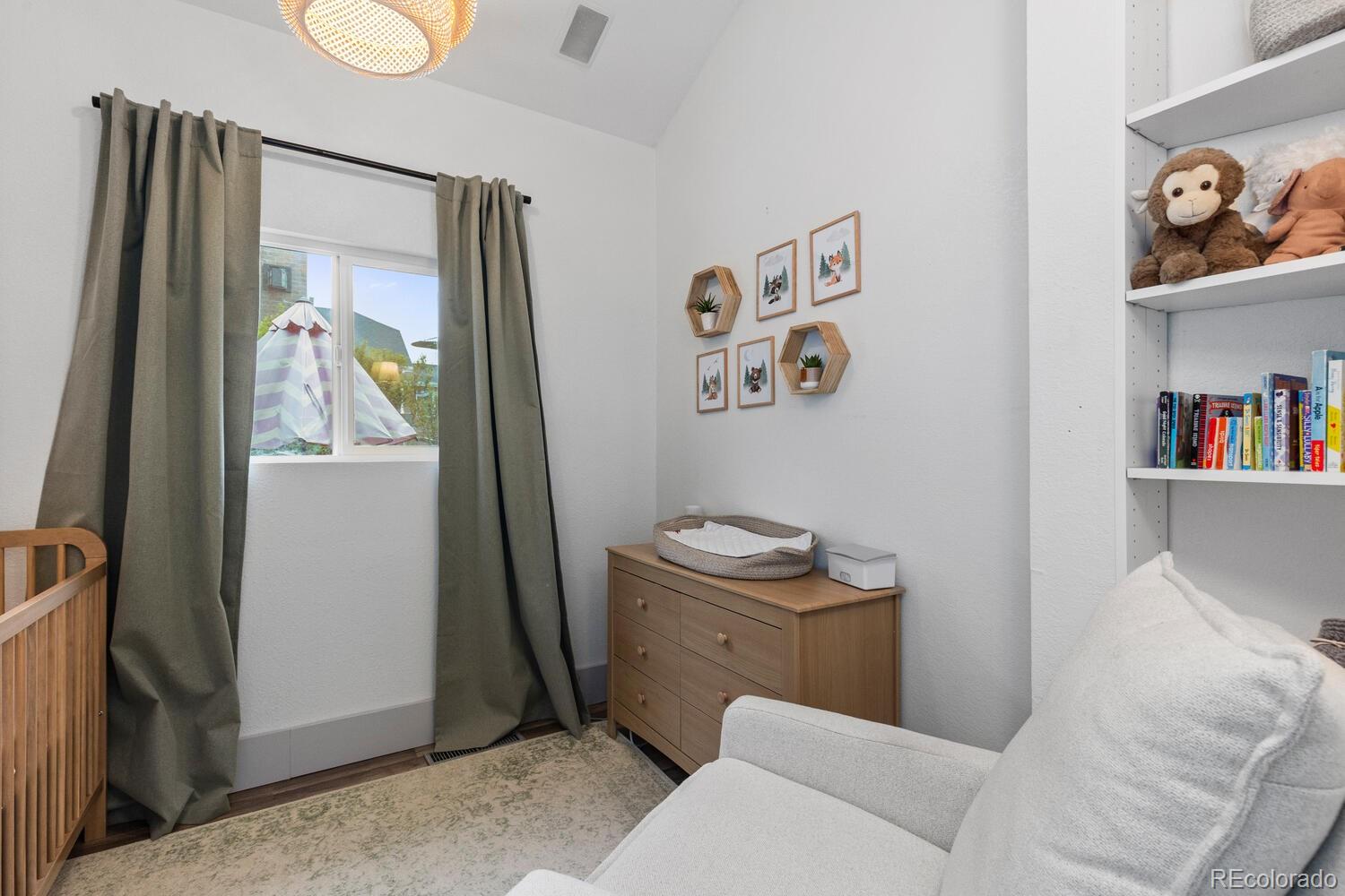 MLS Image #27 for 561  cook street,denver, Colorado