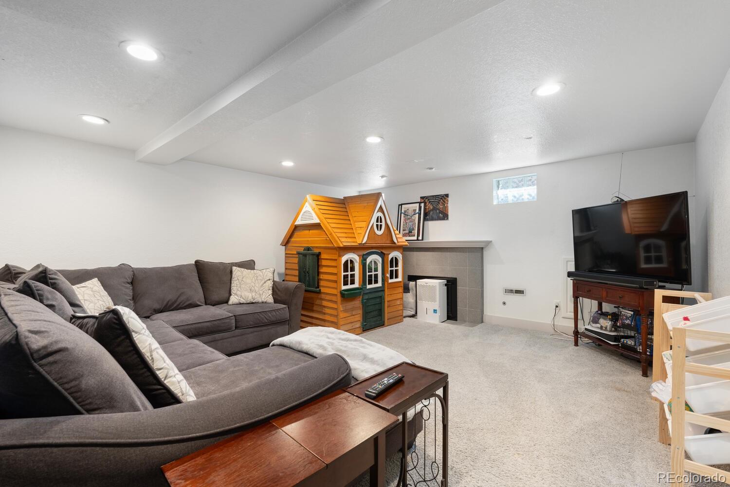 MLS Image #30 for 561  cook street,denver, Colorado