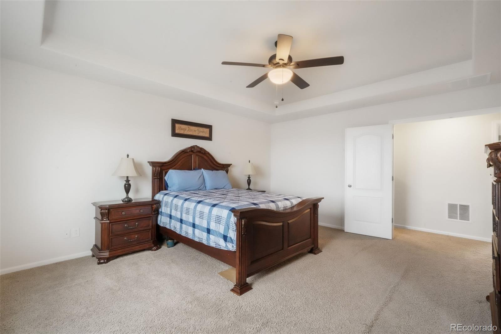 MLS Image #21 for 823  spectrum loop,colorado springs, Colorado