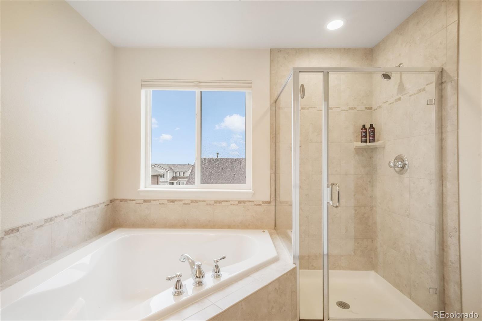 MLS Image #25 for 823  spectrum loop,colorado springs, Colorado