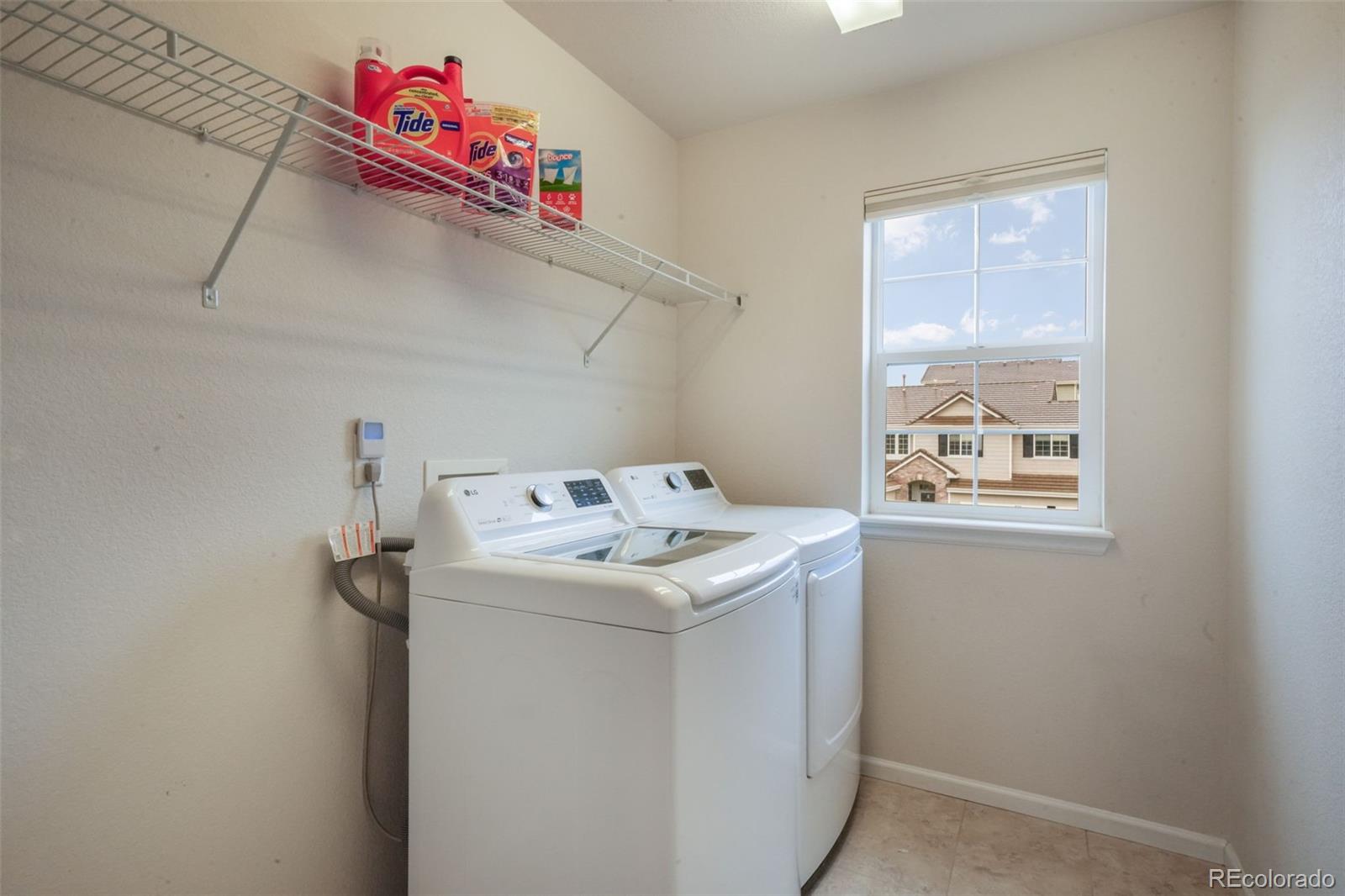 MLS Image #38 for 823  spectrum loop,colorado springs, Colorado