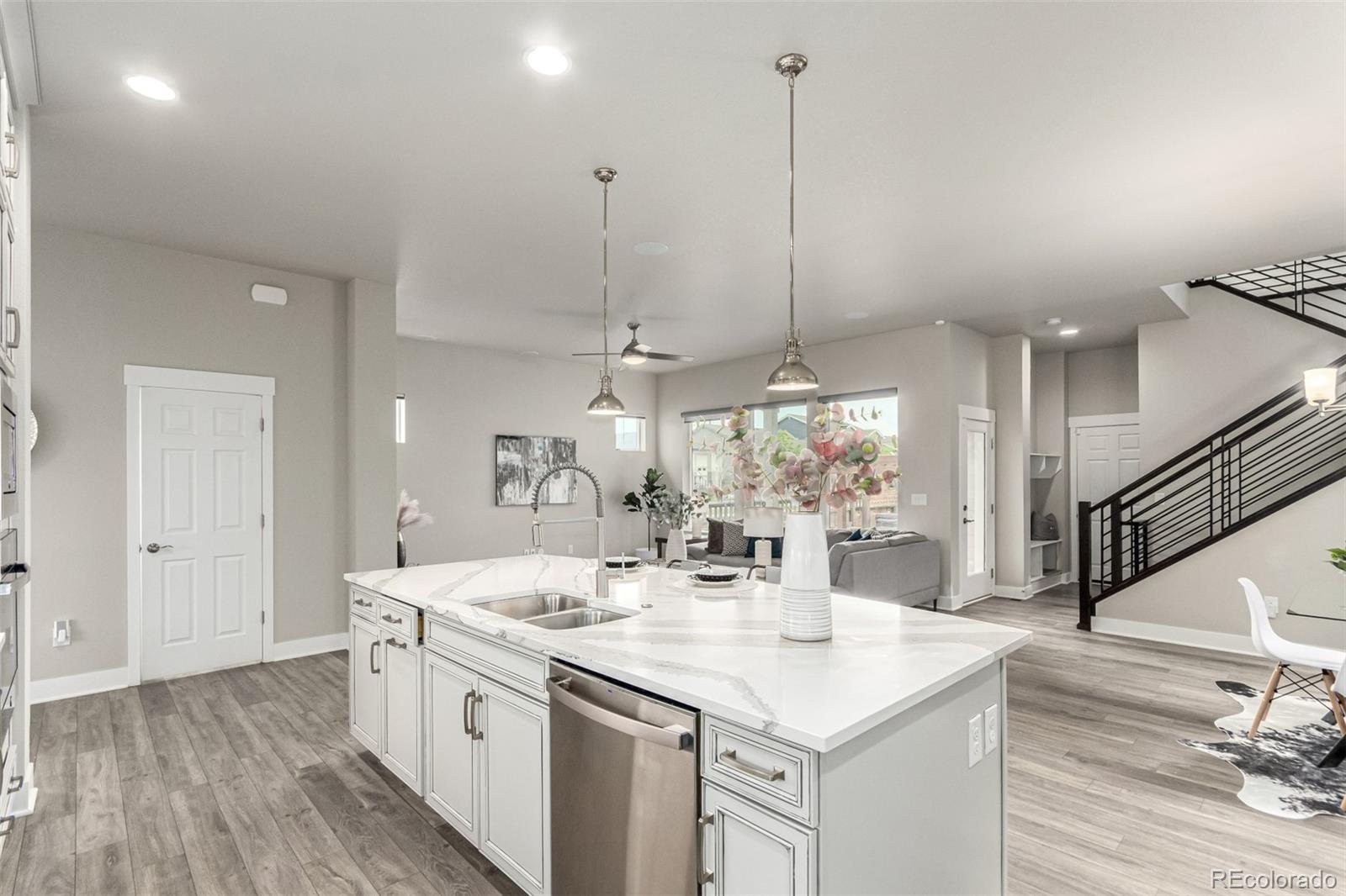 MLS Image #14 for 21492 e 60th avenue,aurora, Colorado
