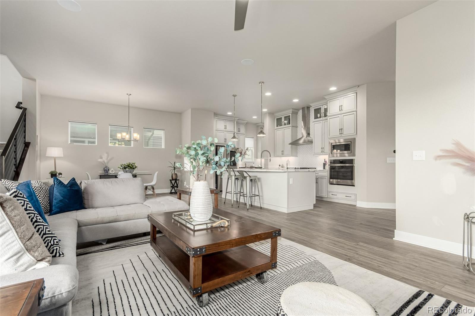 MLS Image #5 for 21492 e 60th avenue,aurora, Colorado