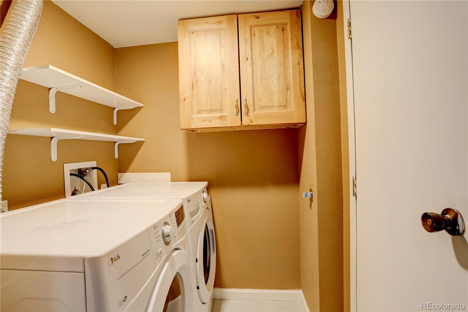 MLS Image #13 for 3550 s harlan street,denver, Colorado