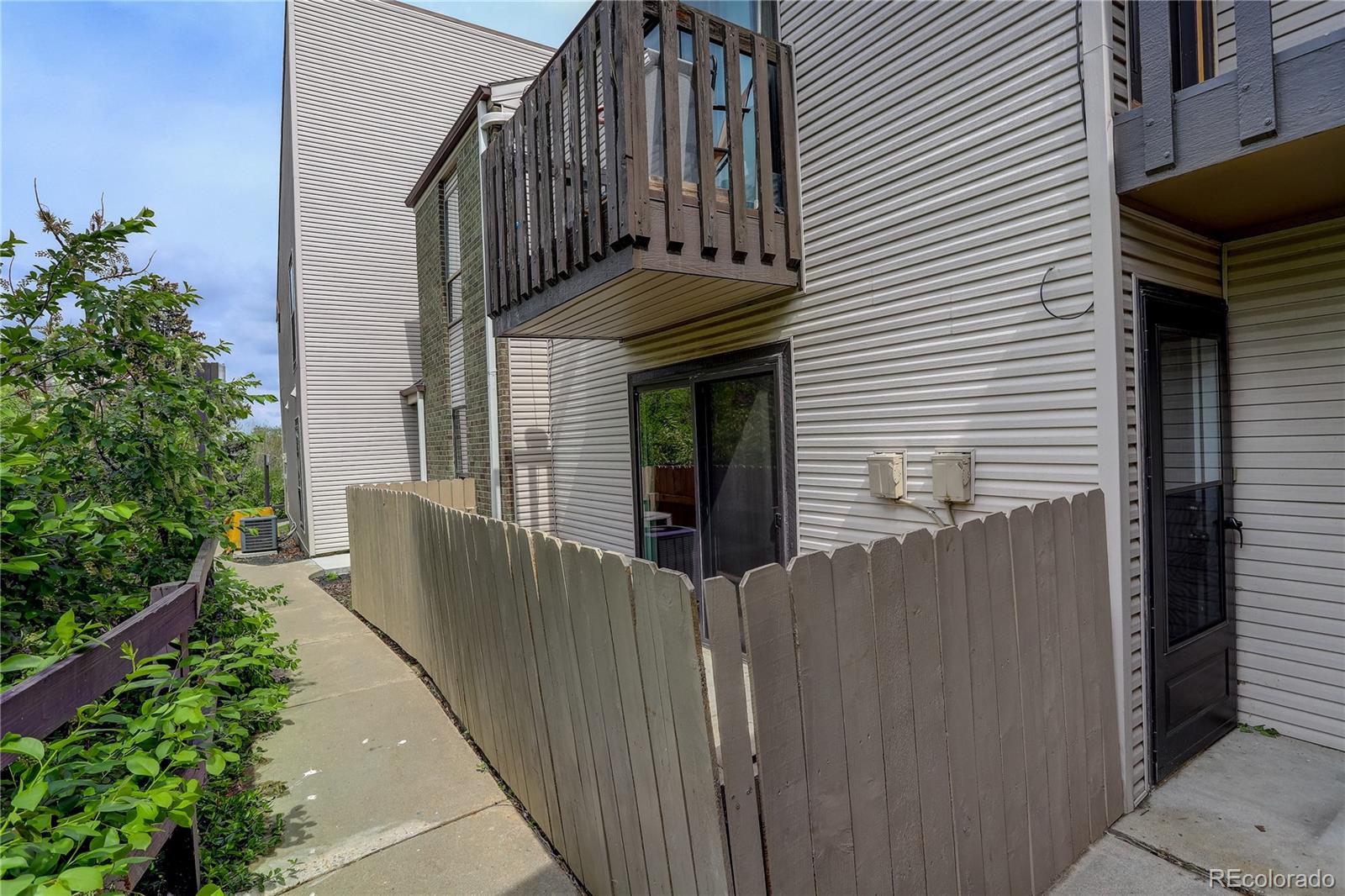 MLS Image #21 for 3550 s harlan street,denver, Colorado