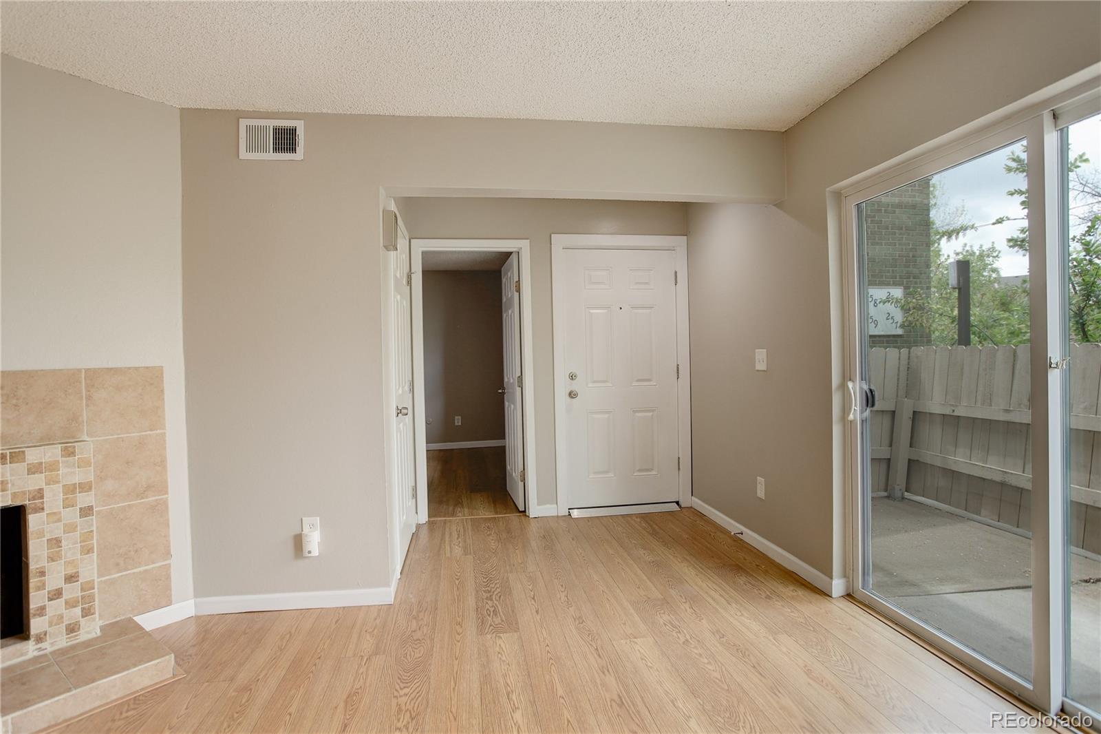 MLS Image #8 for 3550 s harlan street,denver, Colorado