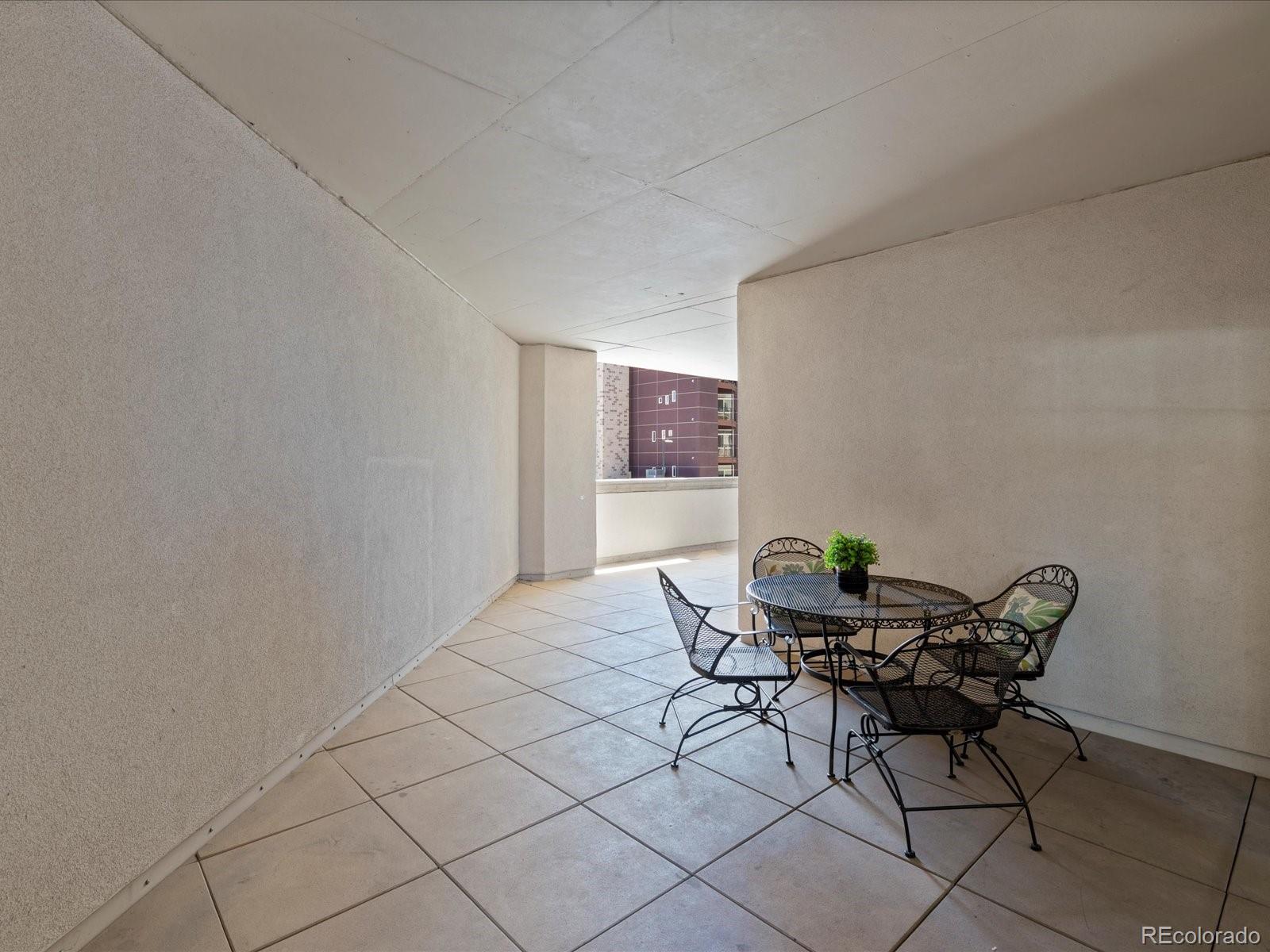 MLS Image #21 for 975 n lincoln street,denver, Colorado